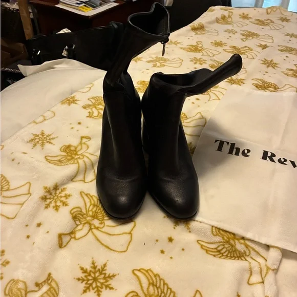 Coach Bond Napa Block Mid Calf Stacked Heels - Picture 8 of 8